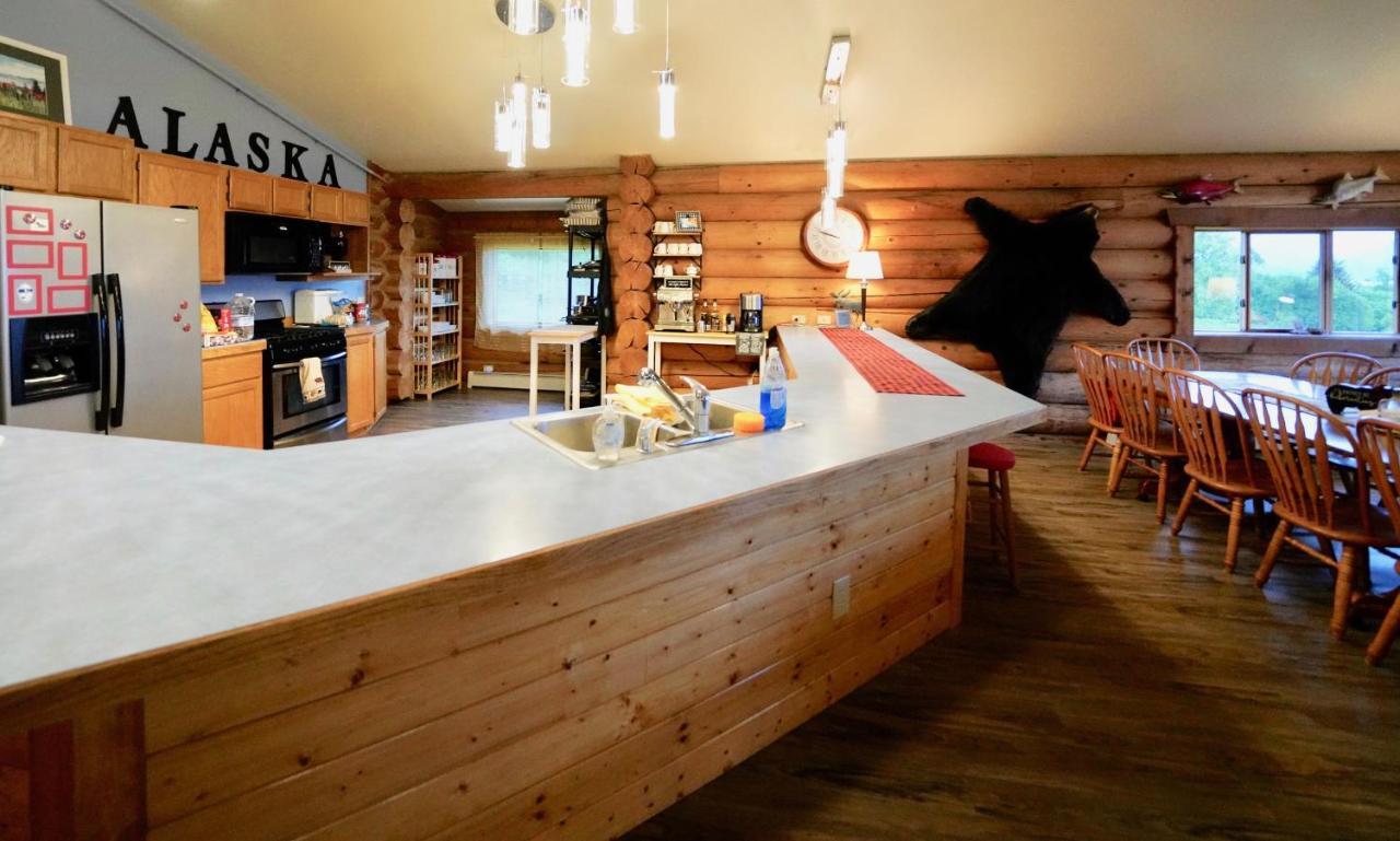 Flat Fish Lodge B&B And Event Center Хомер Экстерьер фото