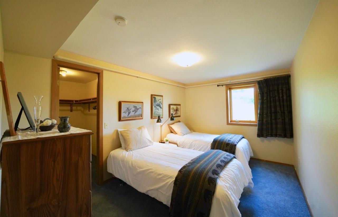 Flat Fish Lodge B&B And Event Center Хомер Экстерьер фото